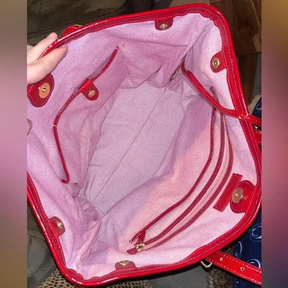 Dooney & Bourke red patent leather tote bag - Picture 3 of 5